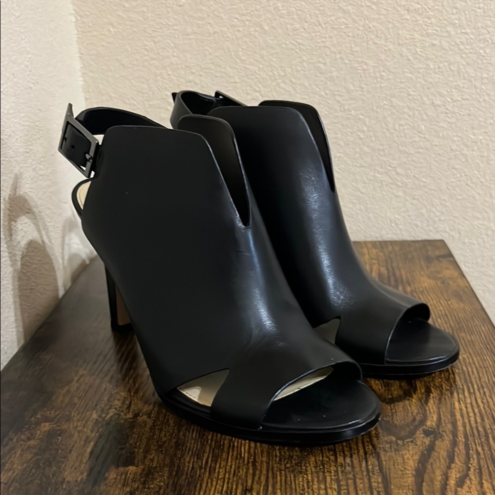 Vince Camuto
